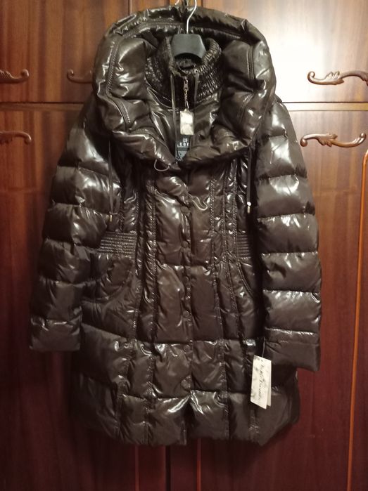 Пальто пуховик жіноча