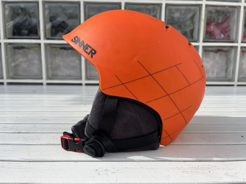 Sinner ski/snowboard helmet, model “lost trail”, size S (55-57 cm)