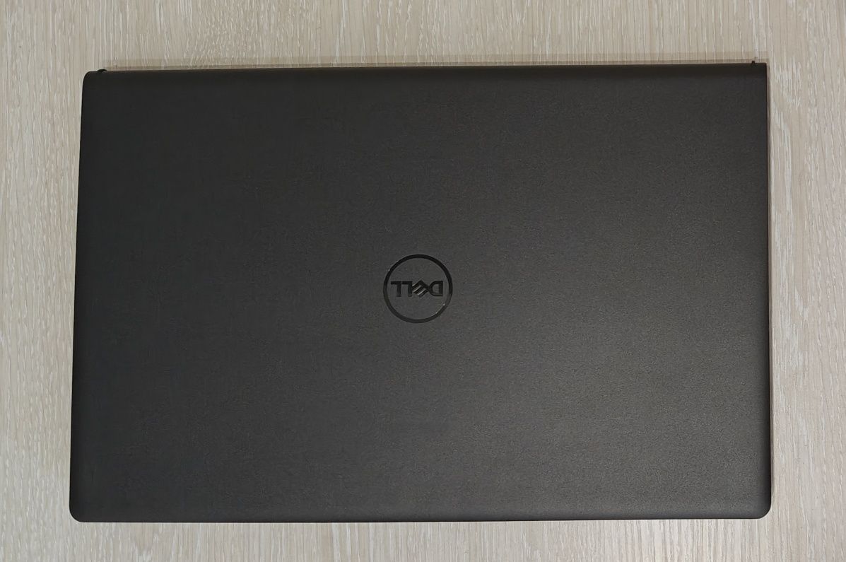 Dell 15,6" сенсорний IPS FHD, Core i5-1035G1, 8Gb DDR4, 256Gb SSD