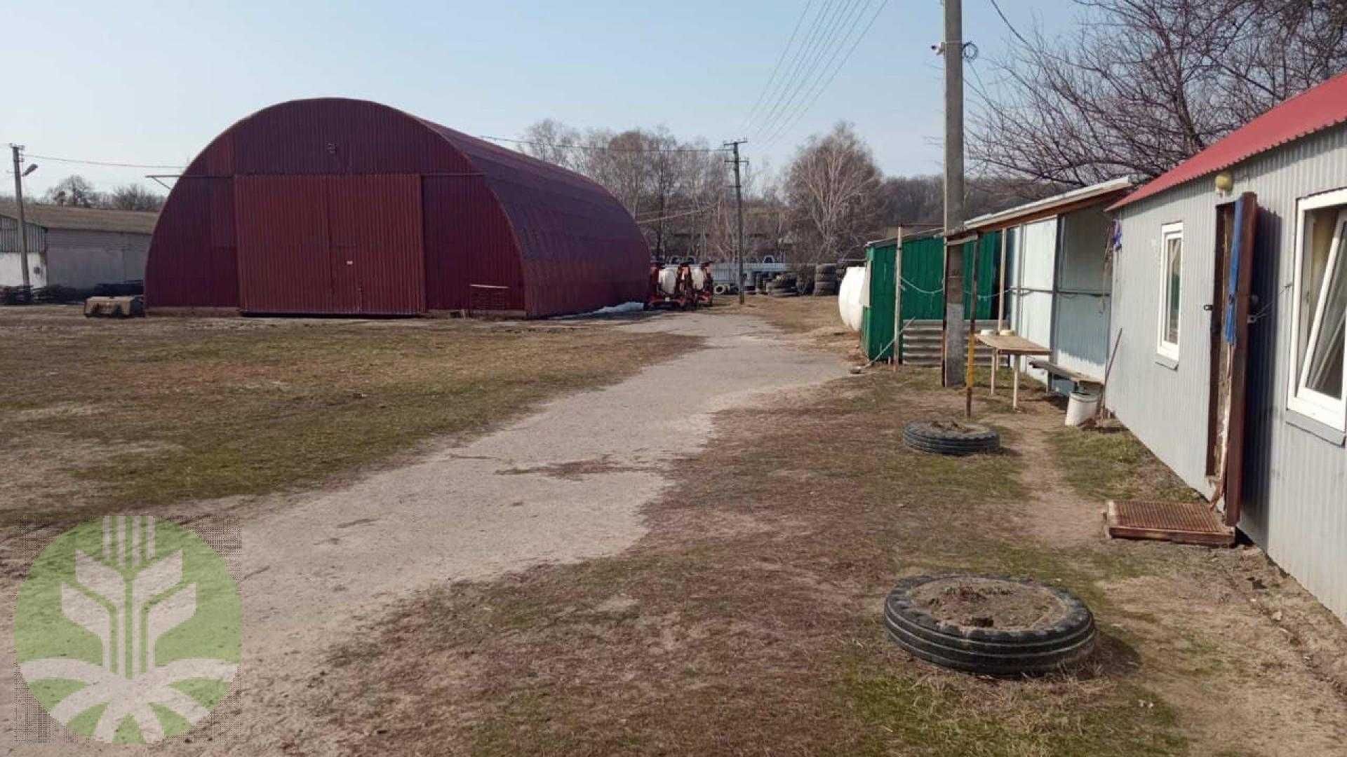 Складська база 3204 кв.м. до траси Київ-Суми 7 км