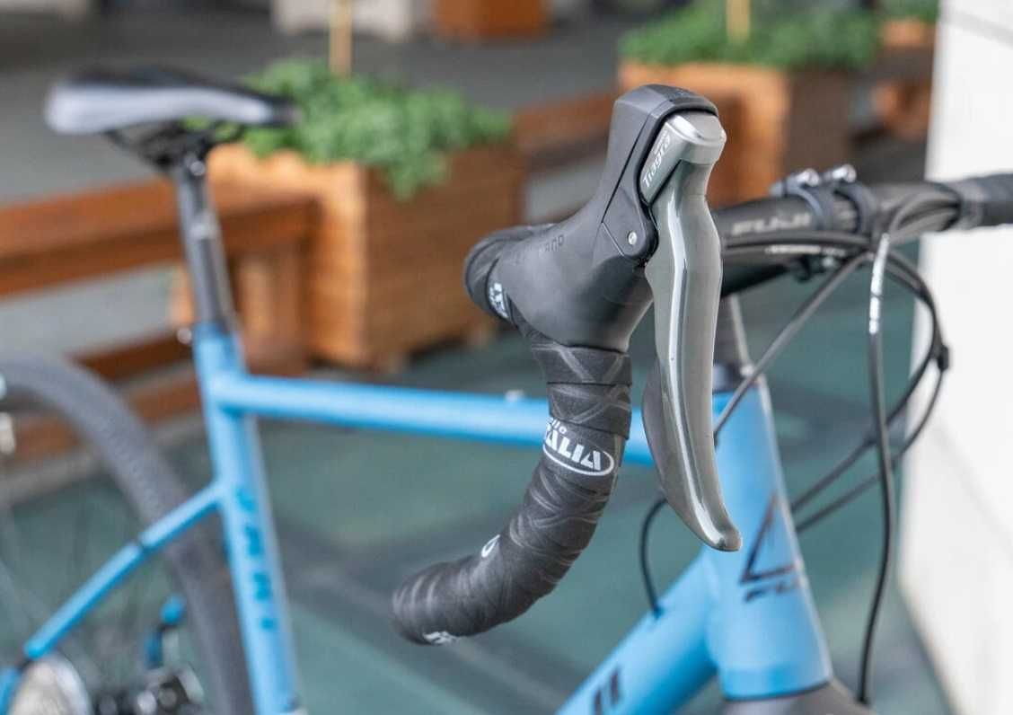 Wyprzedaż GRAVEL FUJI JARI 2.1 28" XL Shimano Tiagra 2x10 Tarczówki