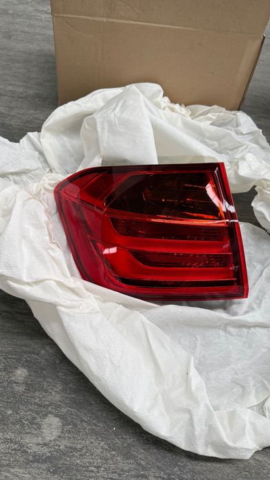 Farolins Traseiros (conjunto) BMW F30/31 e F80 Originais Pre-LCI.