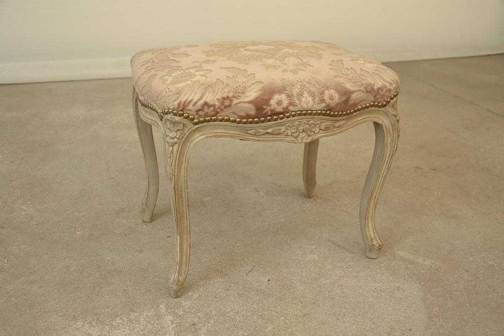taboret ludwikowski stołek podnóżek