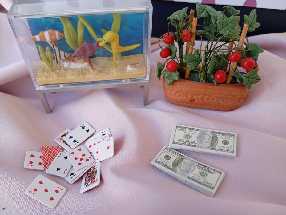 Acessórios miniatura para casa de bonecas