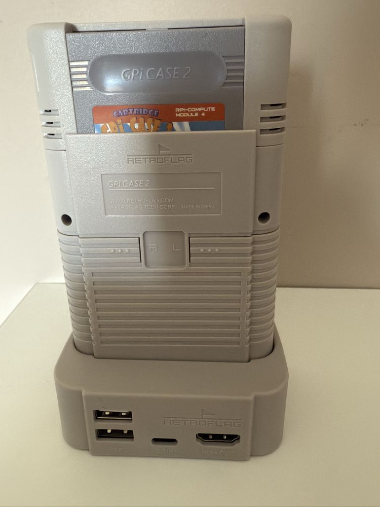 GPI Case 2 + raspberry pi CM4 8GB ram (wifi+bluetooth)