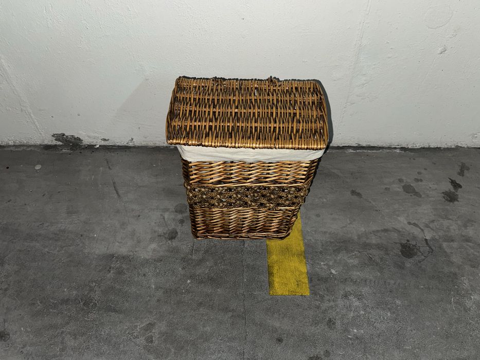 Cesto ( pequeno ) pra guardar coisas