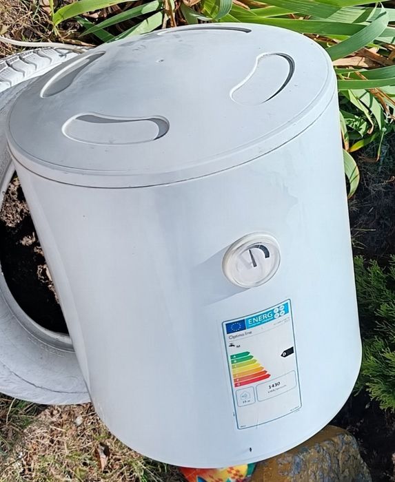 Bojler sprawny 50 l w b.dobrym stanie
