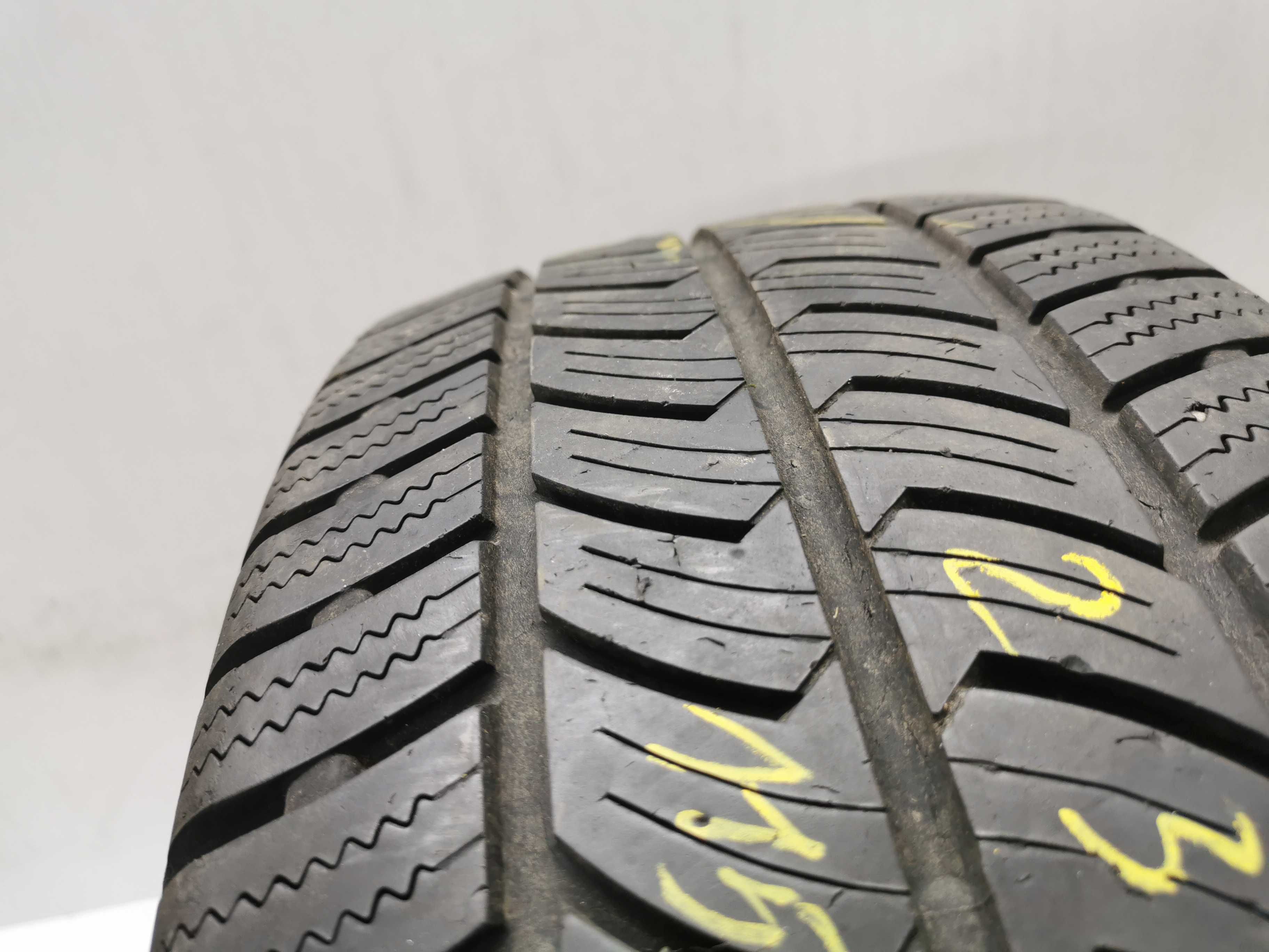 1x BUS C Continental VancoWinter 2 235/65r16c 115/113R 6,9mm N0973