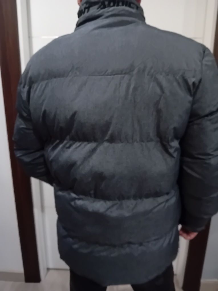 Vendo Blusão Novo
