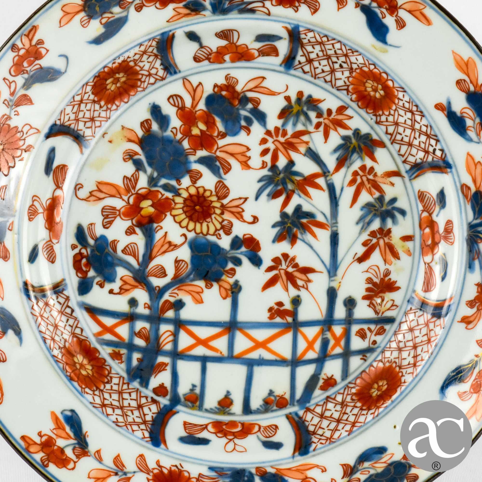 Prato Porcelana China Imari reservas no verso Kangxi séc. XVII / XVIII