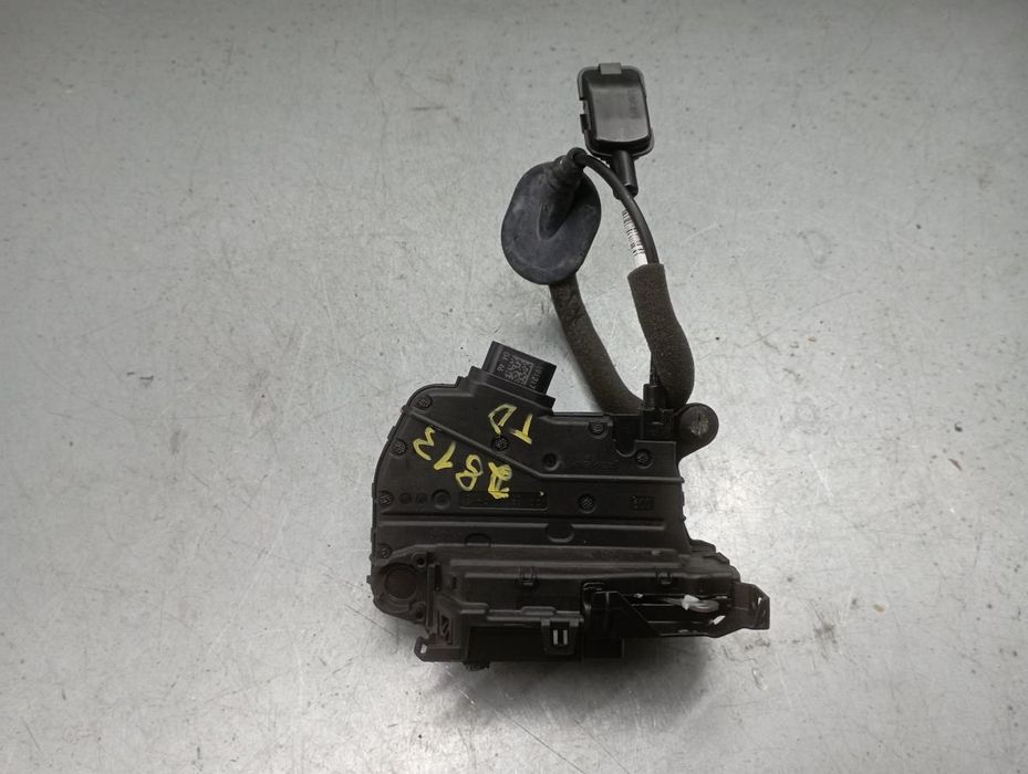 Fechadura / fecho porta trás direito SMART ForFour (453)