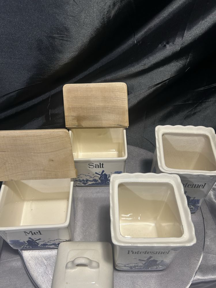 Ceramicznych pojemników – holenderski wzór – malowane ręcznie 4 sztuki