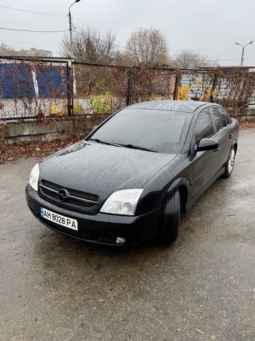 Opel vectra C 2004 год
