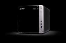 NAS QNAP TS-453BT3 16GB RAM 10Gbe com 2x SSD 250GB