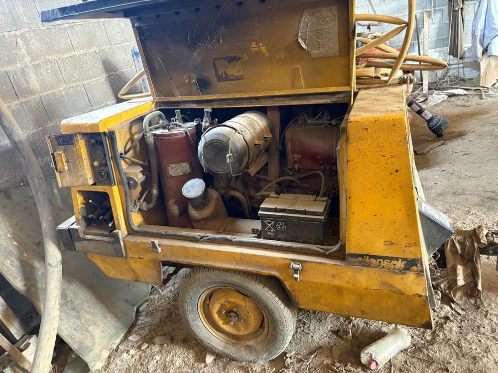 Compressor atlas