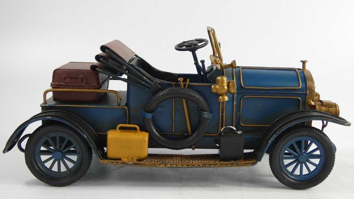 Metalowy zabytkowy model auto RETRO pojazd 26,5 cm metal