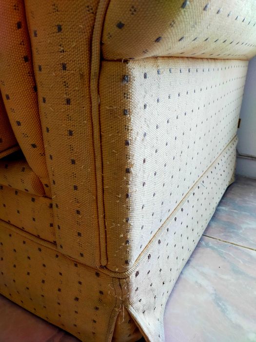 Vendo sofá de dois lugares