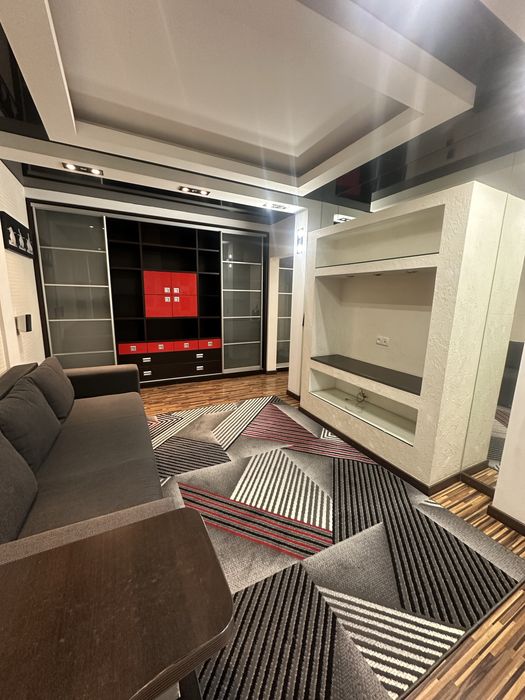 Оренда затишної квартири на Оболоні з дизайнерським ремонтом