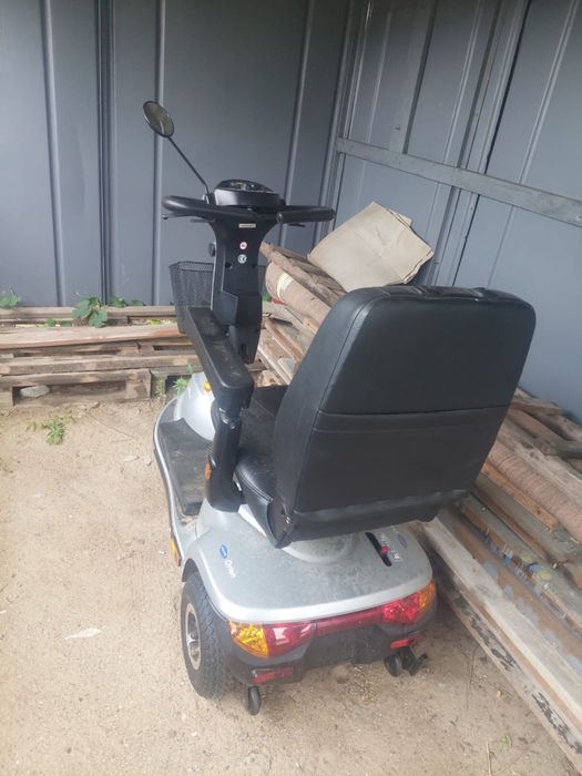 Skuter inwalidzki Invacare Orion trójkołowy