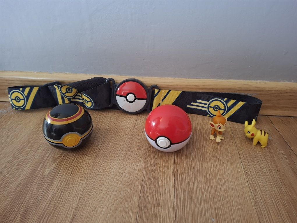 Pokemon Clip 'N' Go Zestaw Pas + 2x Pokeball  pikaczu