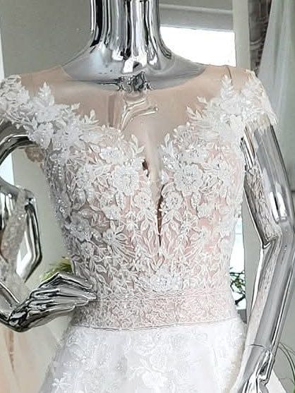 Wyjątkowa Suknia ślubna