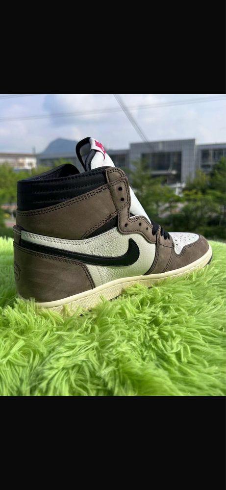 Nike travis scott high