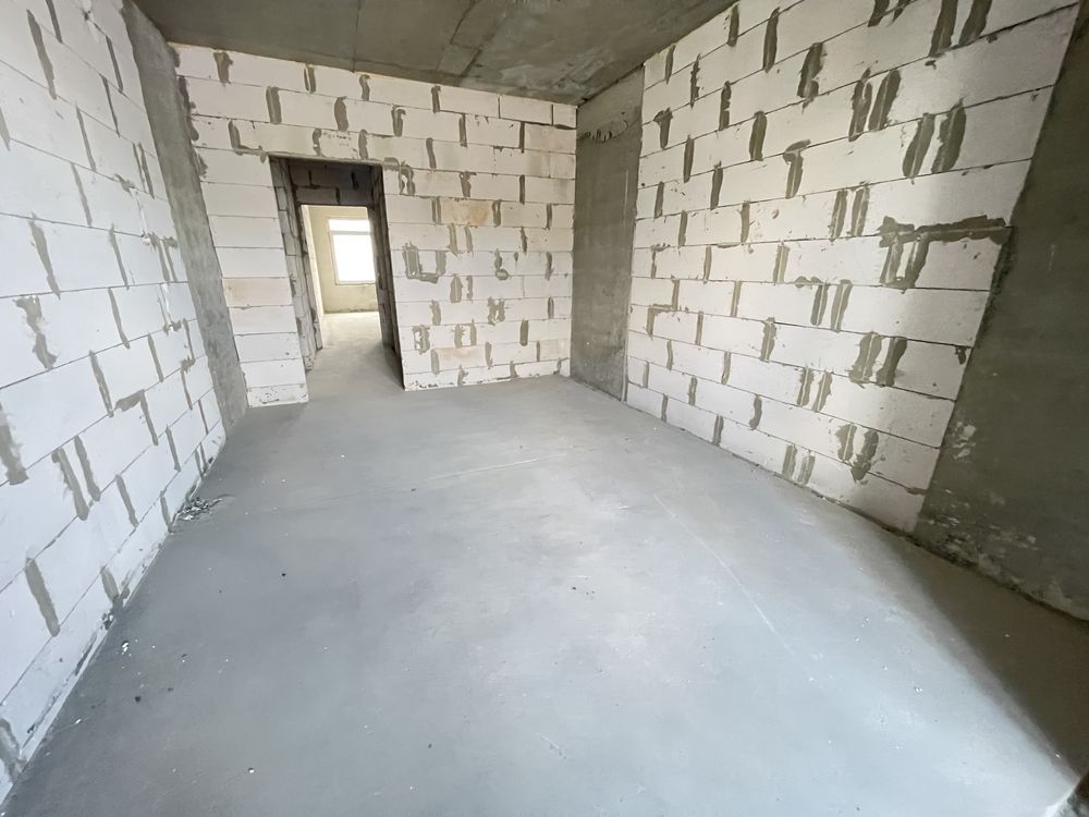 ПРОДАЖ 3 кімнатної квартири, поблизу центру вул. Торговиця