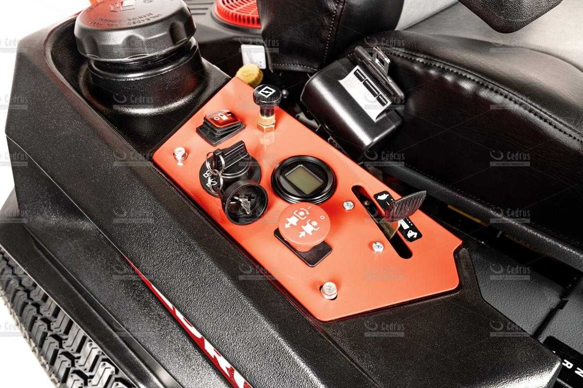 Traktorek Cedrus ZERO-SKRĘT C-TRAC-Z132 Loncin V-TWIN deck 132cm