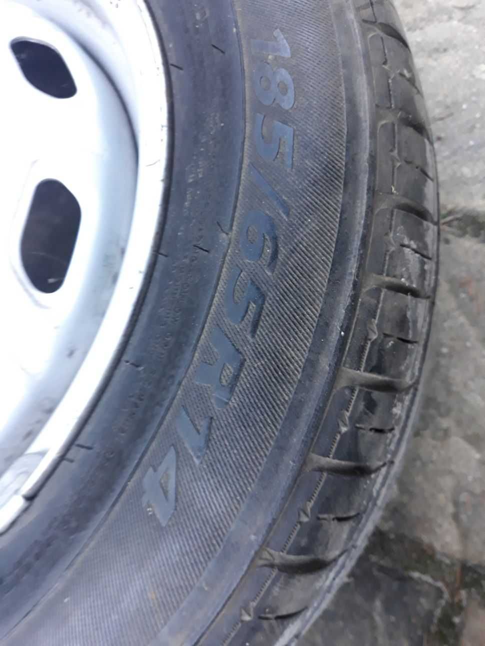 Koła felgi 14cali 185/65 R14 3szt.