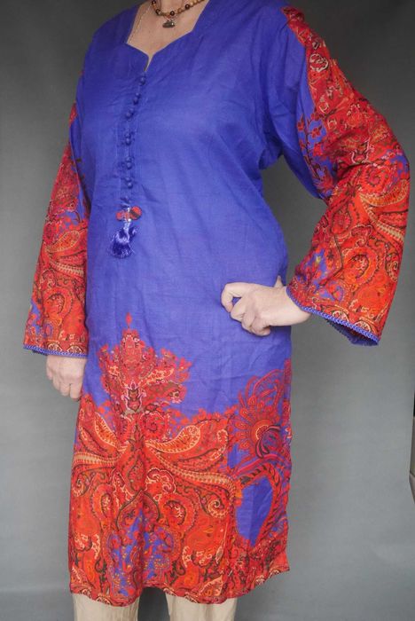 Туника индийская, сари