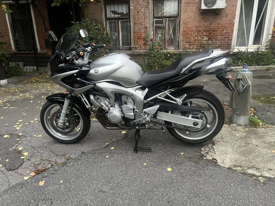 Продам yamaha fazer fz6s