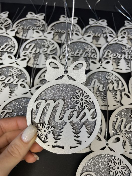 Іменна іграшка на ялинку, подарунок на новий рік, прикраса на ялинку