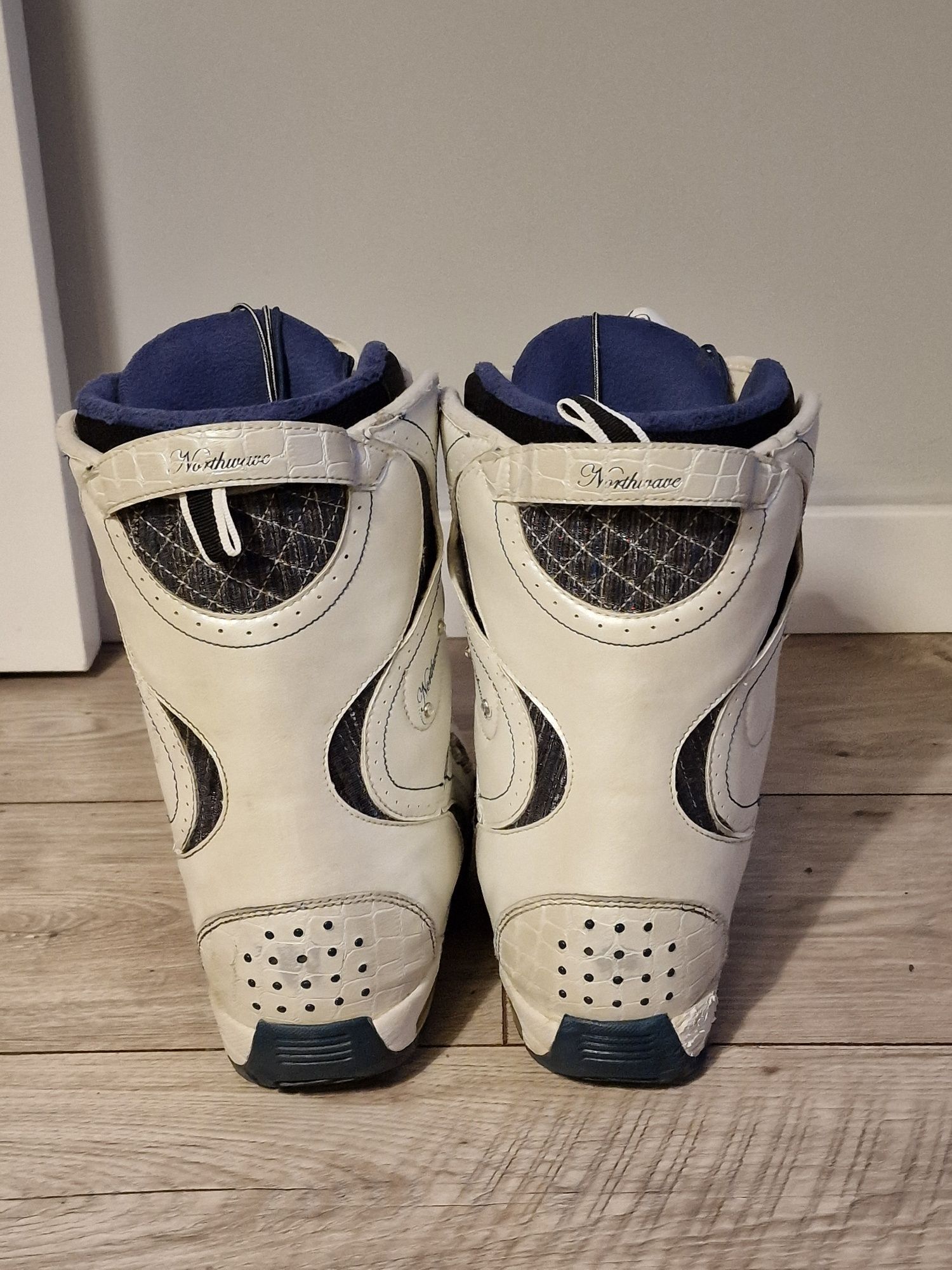 Buty snowboardowe Northwave Opal r. 38