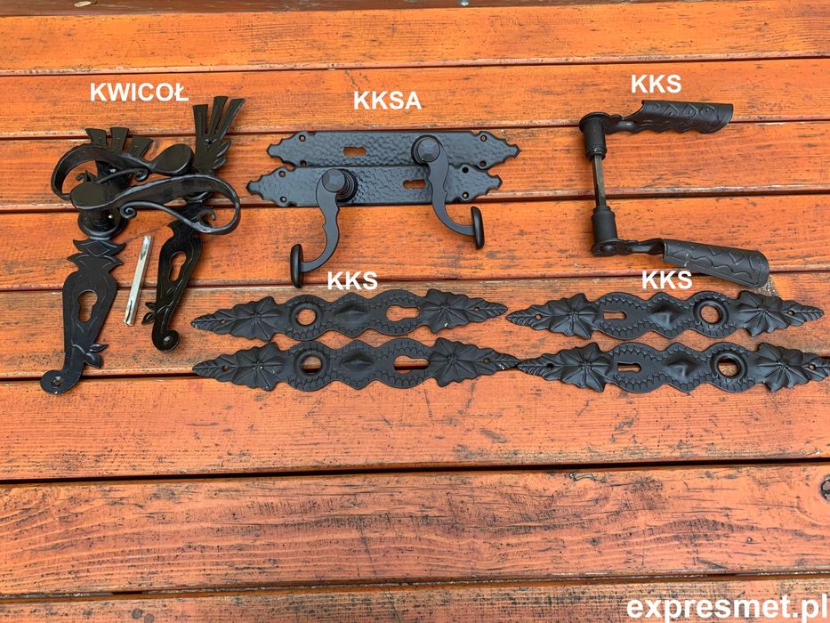 Zawias kątowy kuty 600 mm KOWALSTWO OKUCIA DRZWI BRAM furtek
