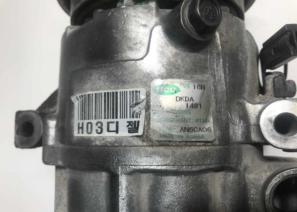 Компресор кондиціонера Hyundai Elantra. i30 - 1.6CRDI