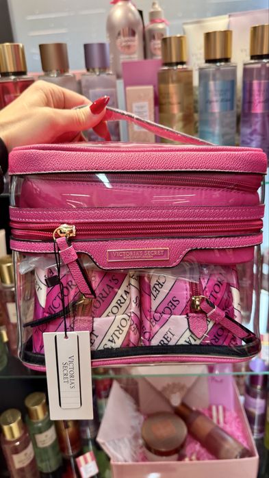 Косметички Victoria’s Secret косметички
