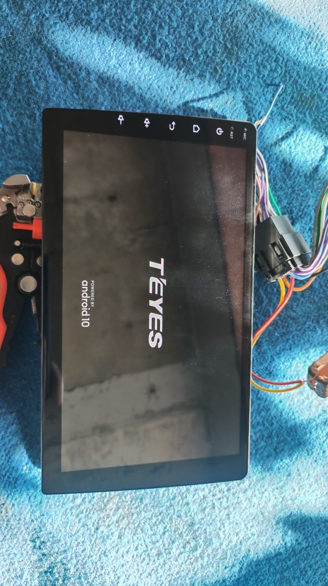 Teyes CC2 Plus 3 -32