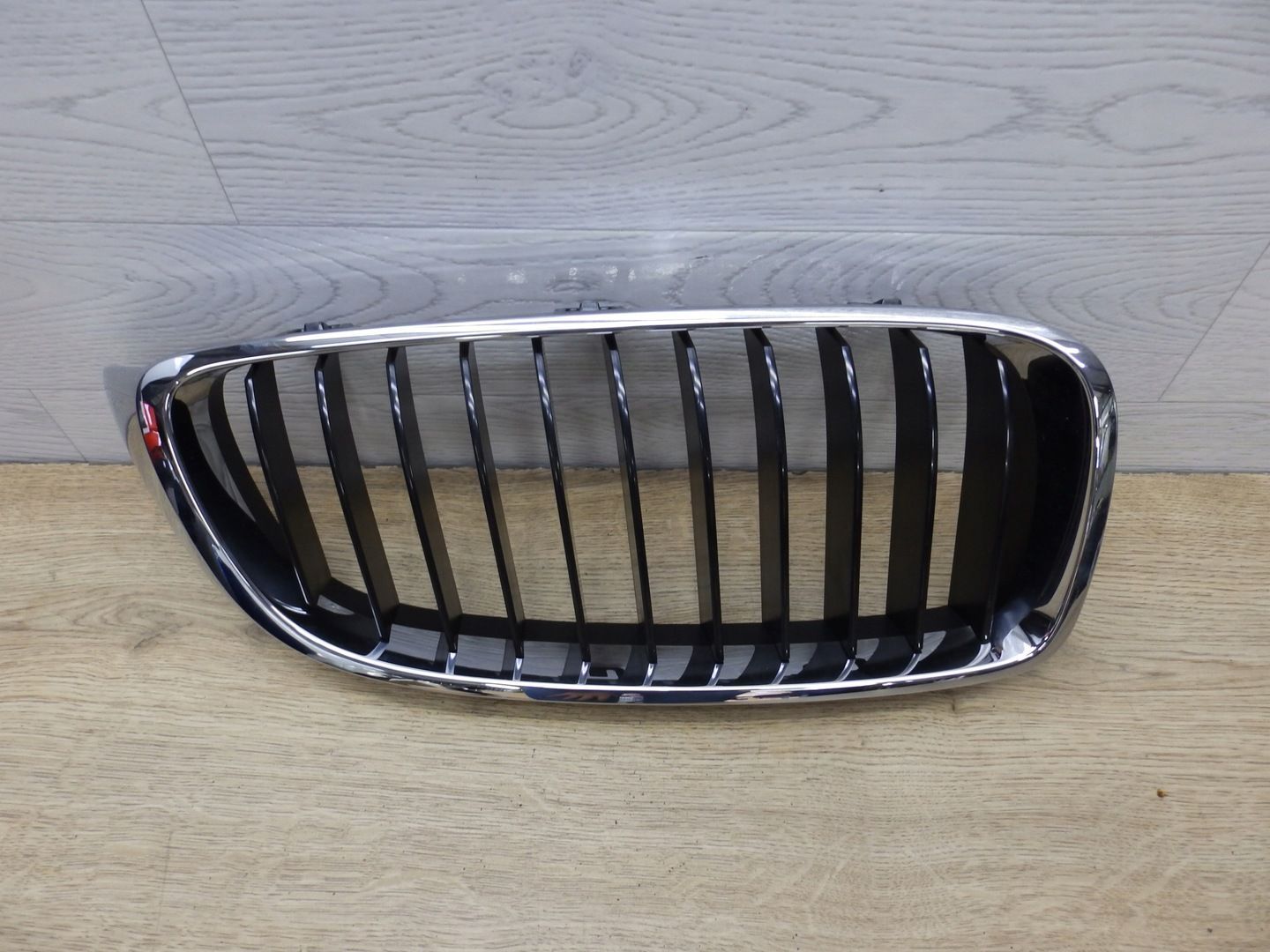 Atrapa grill nerka prawa BMW 4 F32 F33 F36