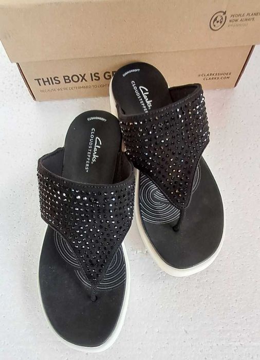 Czarne klapki japonki z dżetami glamour 39 Clarks nowe