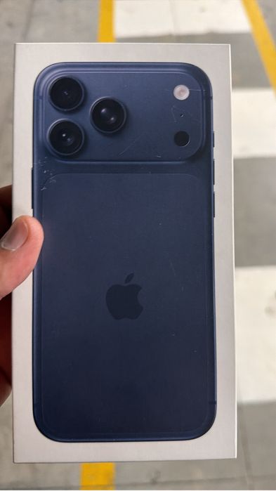 Iphone 17 pro max 256gb azul