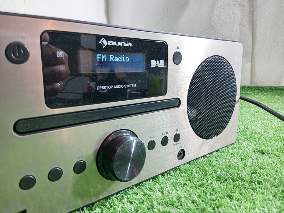 Wieża mikrowieża tuner FM USB BT  stereo Auna Harvard pilot

Cena 150