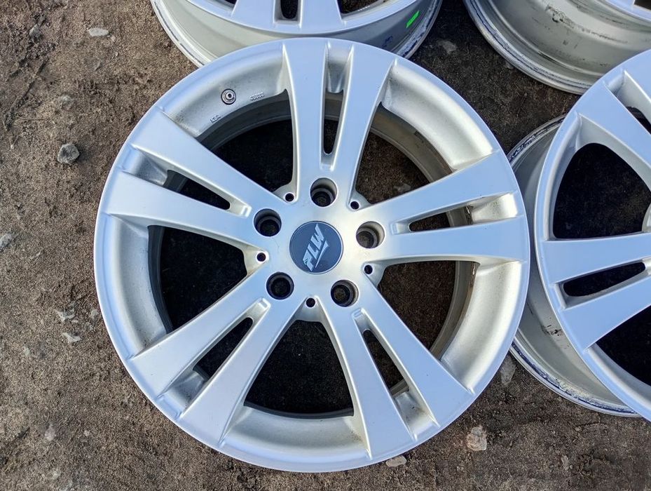 VW t5 trafic vivaro bmw 17cali 5x120 plw 7,5jx17h2 super wzór i stan