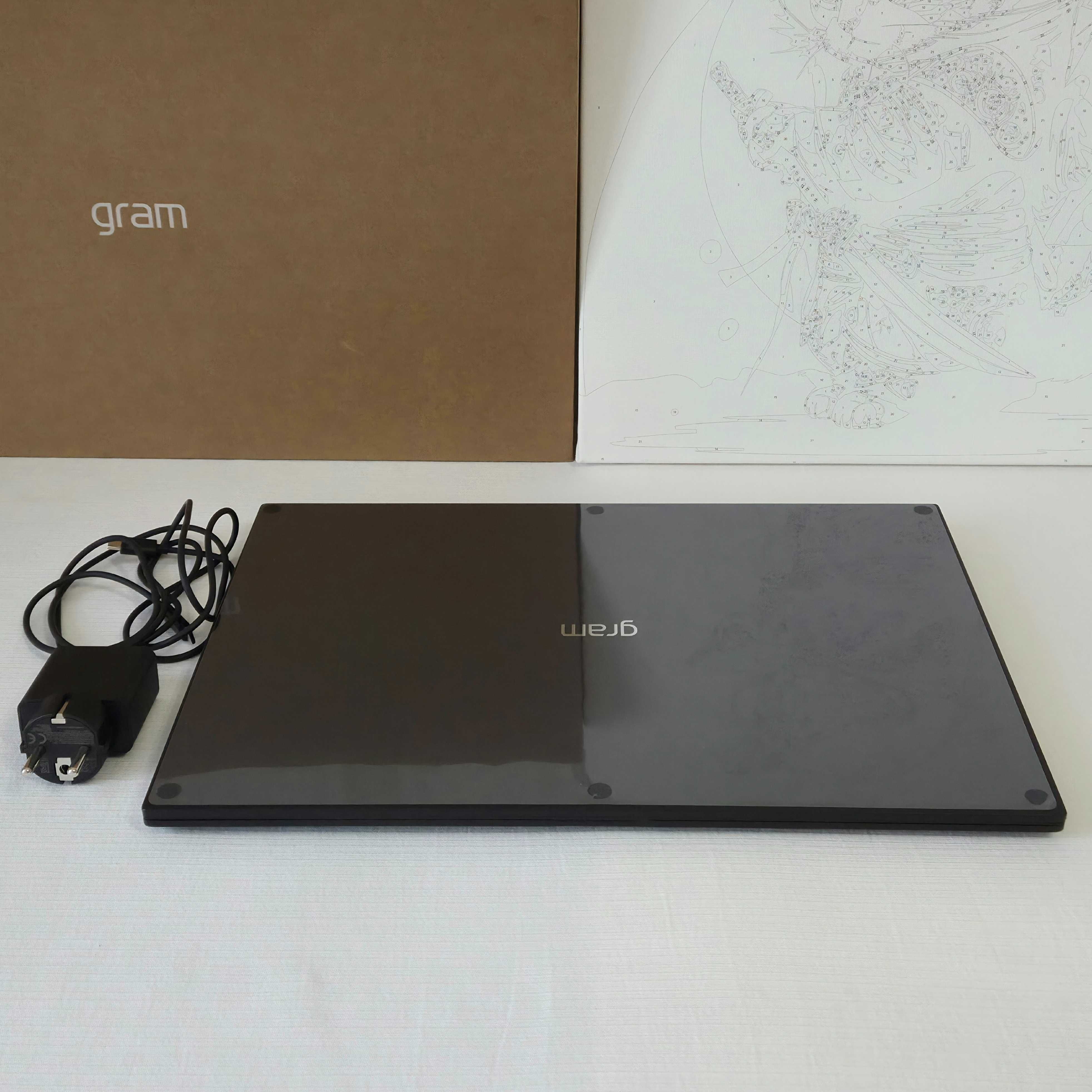 Ноутбук LG gram 17 | Ultra 7 155H | 32GB | 1TB