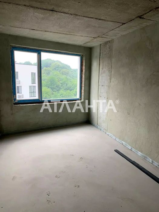 Продаж 1-кім. квартири в новобуді по вул. Малоголосківській