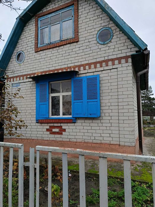 Продам дачу возле Днепра