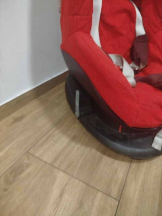 Foteliki maxi Cosi 9-18