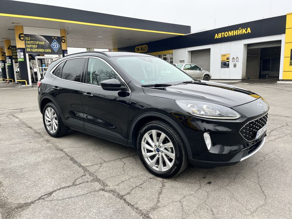 Ford Escape Titanium 2,0 2022 рік