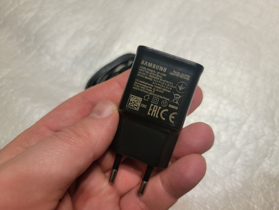 Мережевий зарядний адаптер живлення Samsung EP-TA200. 15W. Оригінал.