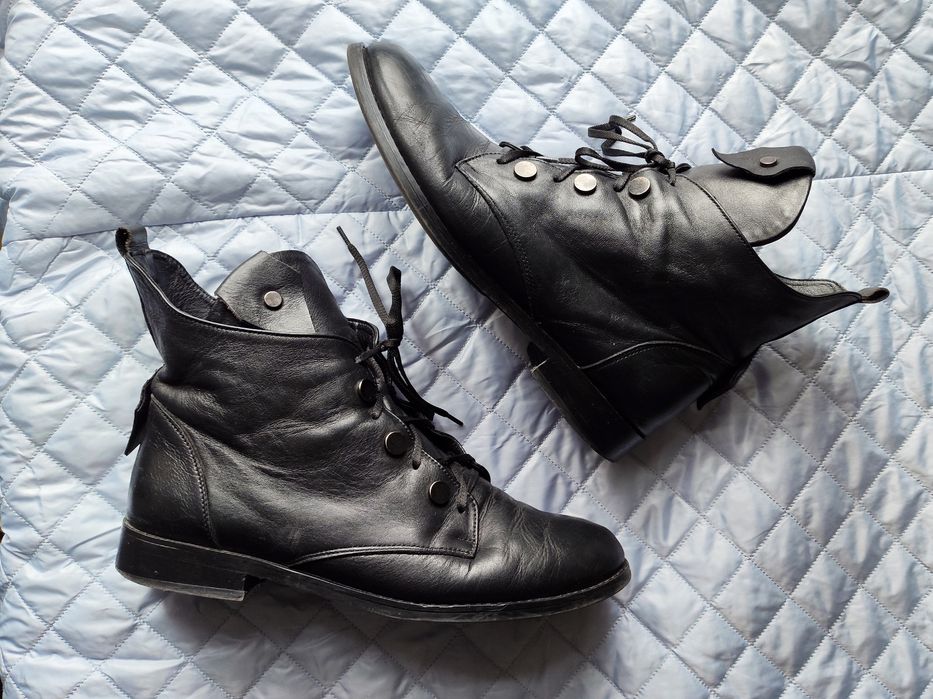 Ботинки жіночі шкіряні, 40