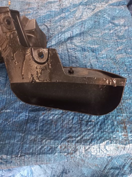 Бризговики Субару аутбек 2010 р